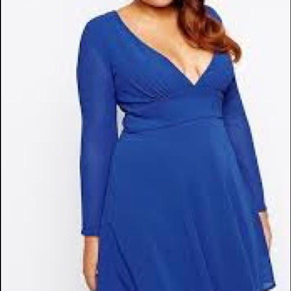Blue deep v-neck dress - Picture 1 of 6